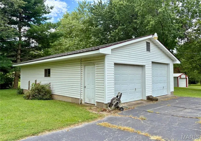 2nd image of 5237 State Hwy 72, Jackson, MO 63755 | MLS# MIS26035408