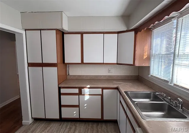 4th image of 1808 Spencer Ave, Overland, MO 63114 | MLS# MIS26035422