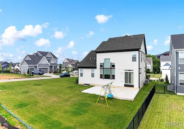 Homes for sale in Dardenne Prairie, MO | 207 Kerry Downs Dr, Dardenne Prairie, MO 63368 | MLS# MIS26035477