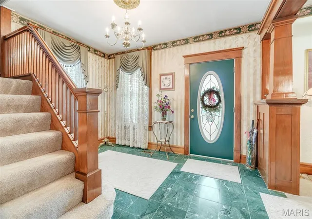 Homes for sale in Wood River, IL | 842 Lewis Ave, Wood River, IL 62095 | MLS# MIS26035486