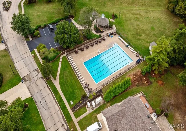 3rd image of 195 Muirfield Forest Ct, Saint Charles, MO 63304 | MLS# MIS26035496