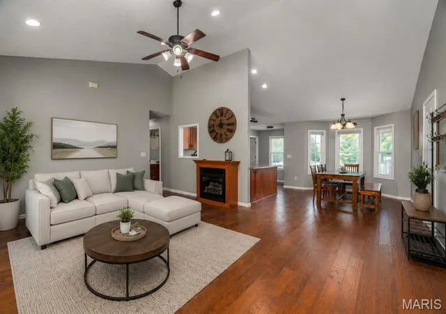 2nd image of 12063 Strawberry Rd, Carbondale, IL 62901 | MLS# MIS26035509