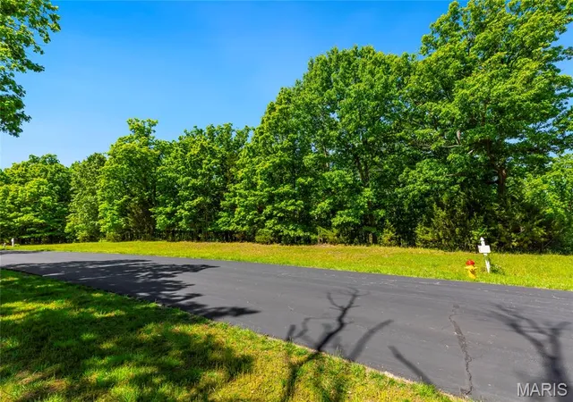 image of 35 Grand Meridien Ct, Wildwood, MO 63005 | MLS# MIS26035513