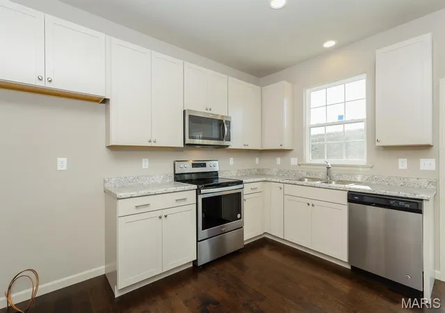 5th image of 32 Wingtip Ct, Saint Peters, MO 63376 | MLS# MIS26035545