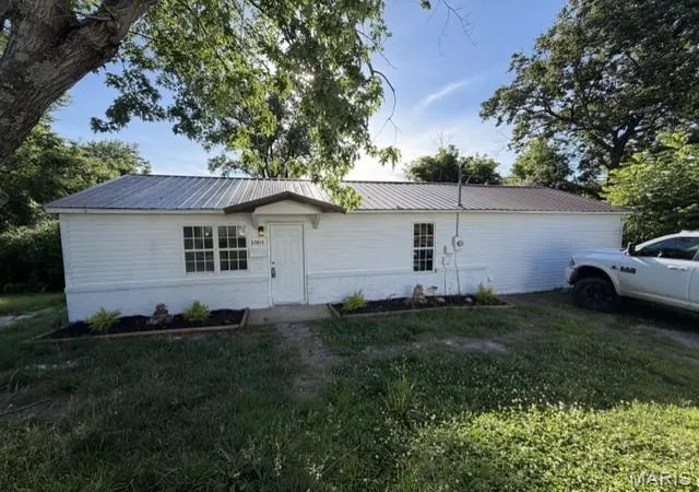 1st image of 1001 N 14th St, Poplar Bluff, MO 63901 | MLS# MIS26035578