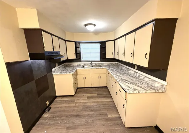 Photo 4 of Multi family home for sale at 314 W H St, Swansea, IL 62226 | MLS# MIS26035624 | Listing updated on 2026-07-01
