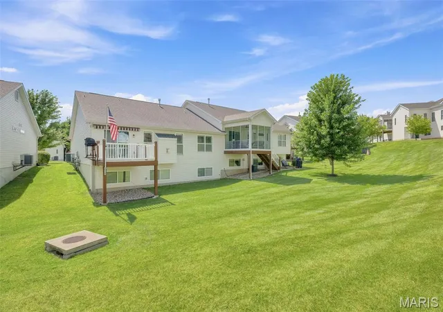 2nd image of 145 Dornoch Dr, Saint Charles, MO 63301 | MLS# MIS26035646