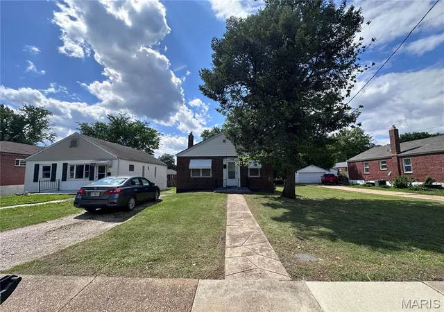 Photo 3 of Single family home for sale at 1155 Watts Ave, Saint Louis, MO 63130 | MLS# MIS26035658 | Listing updated on 2026-08-17