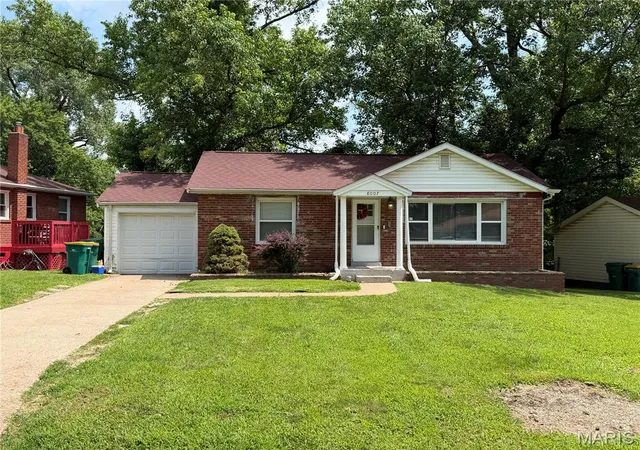 Photo 1 of Single family home for sale at 8007 Titus Rd, St Louis, MO 63114 | MLS# MIS26035663 | Listing updated on 2026-09-04
