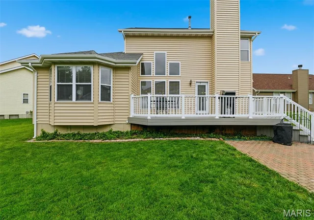 3rd image of 16337 Hampden Pl, Florissant, MO 63034 | MLS# MIS26035724