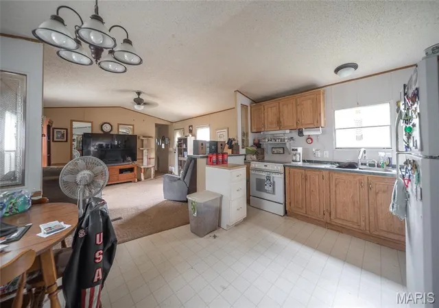 Homes for sale in Richland, MO | 24184 Upton Dr, Richland, MO 65556 | MLS# MIS26035734