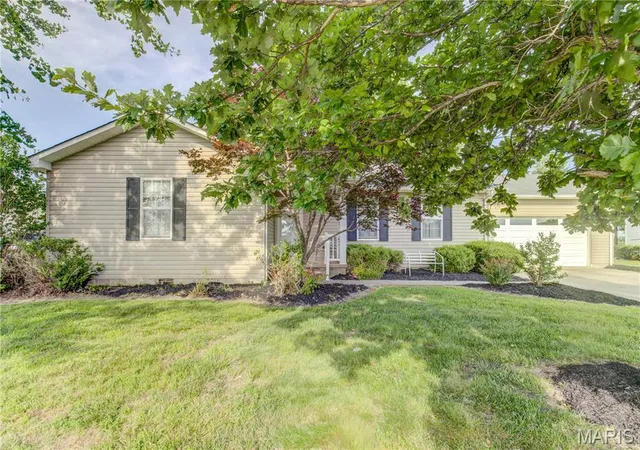 3rd image of 310 N Gilmore St, Charleston, MO 63834 | MLS# MIS26035753