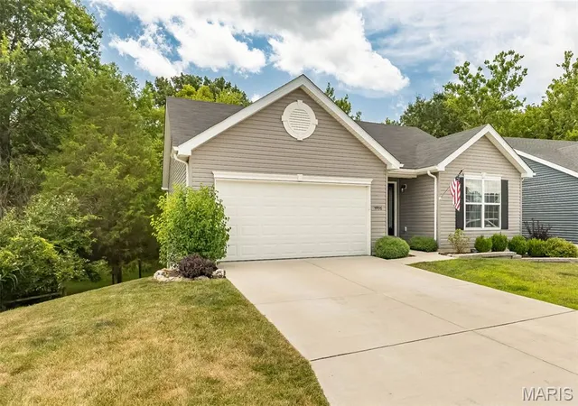 3rd image of 5906 Creek Side Pl, Cedar Hill, MO 63016 | MLS# MIS26035764
