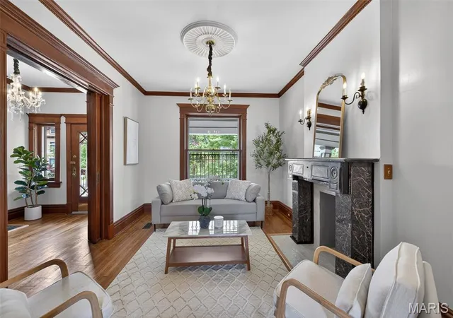 Photo 3 of Single family home for sale at 4546 Washington Blvd, Saint Louis, MO 63108 | MLS# MIS26035777 | Listing updated on 2026-09-08