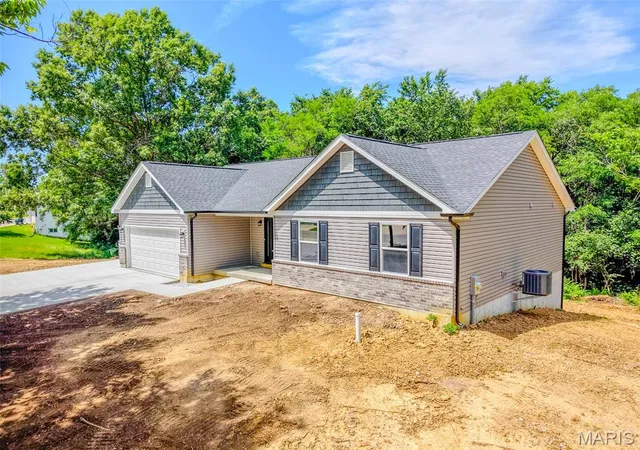Homes for sale in Wright City, MO | 417 Westwoods Rd, Wright City, MO 63390 | MLS# MIS26035798