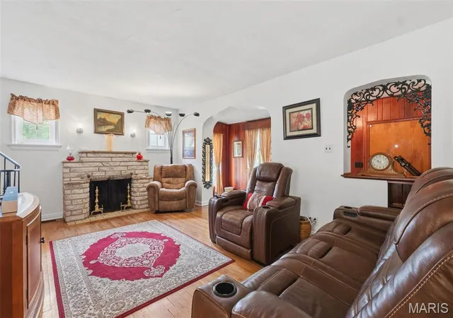 Homes for sale in Warrenton, MO | 411 Cherry Ln, Warrenton, MO 63383 | MLS# MIS26035803