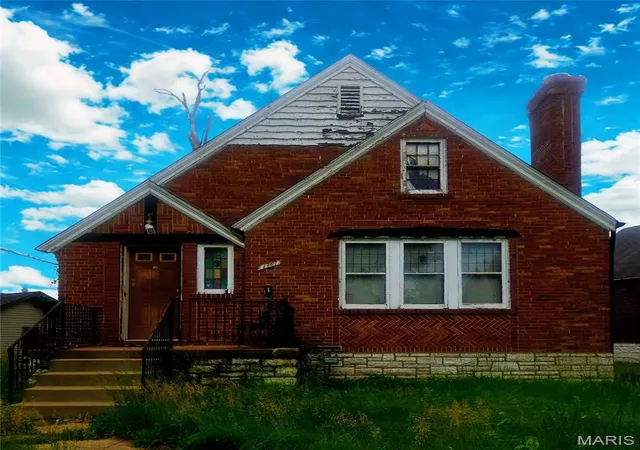 Photo 1 of Single family home for sale at 1761 Grape Ave, Saint Louis, MO 63147 | MLS# MIS26035841 | Listing updated on 2026-07-13