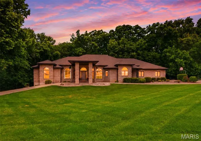 2nd image of 3 Rainier Ct, O Fallon, MO 63366 | MLS# MIS26035863