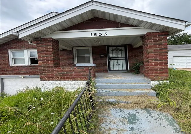 Homes for sale in Pagedale, MO | 1533 Engelholm Ave, Pagedale, MO 63133 | MLS# MIS26035866