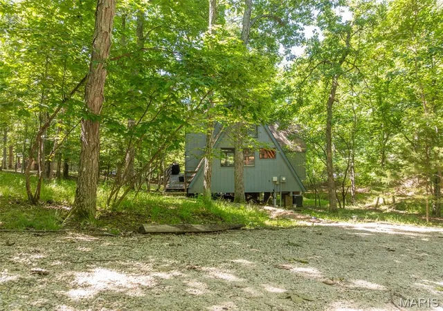 31st image of 949 Audubon Oaks Dr, Wright City, MO 63390 | MLS# MIS26035869