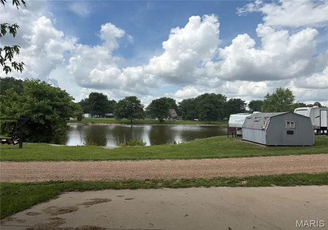 Homes for sale in Hermann, MO | 2020 Choctaw Path, Hermann, MO 65041 | MLS# MIS26035911