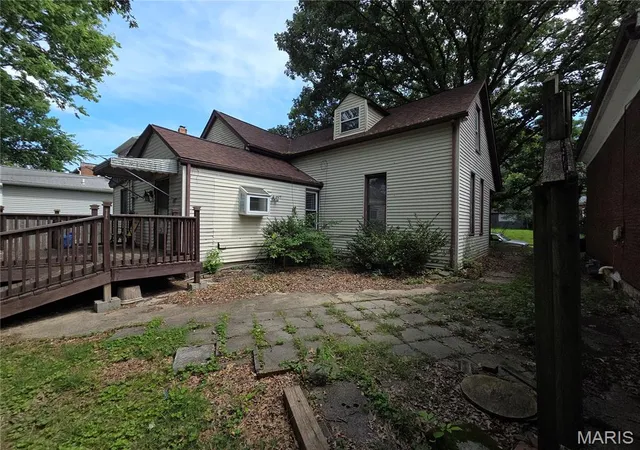 Photo 4 of Single family home for sale at 108 Portland Ave, Belleville, IL 62220 | MLS# MIS26035924 | Listing updated on 2026-10-13