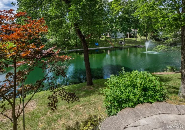 Homes for sale in Collinsville, IL | 111 Timberwood Ln, Collinsville, IL 62234 | MLS# MIS26035932