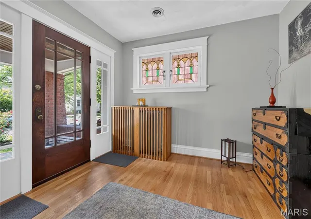 Photo 3 of Single family home for sale at 900 Trinity Ave, Saint Louis, MO 63130 | MLS# MIS26035940 | Listing updated on 2026-08-17