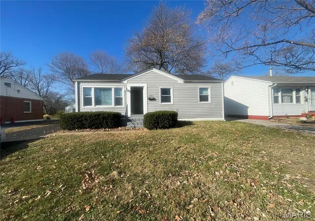 Photo 1 of Single family home for sale at 4507 Ashby Rd, Saint Ann, MO 63074 | MLS# MIS26035954 | Listing updated on 2026-06-13