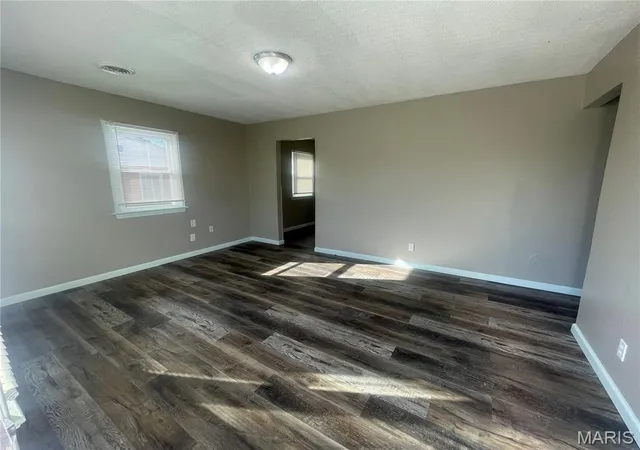Photo 5 of Single family home for sale at 4507 Ashby Rd, Saint Ann, MO 63074 | MLS# MIS26035954 | Listing updated on 2026-06-13