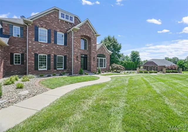 4th image of 4202 Cassatt Ct, Belleville, IL 62226 | MLS# MIS26035964