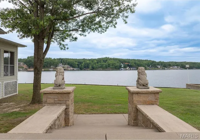 Homes for sale in Perryville, MO | 2041 Compass Cir, Perryville, MO 63775 | MLS# MIS26035986