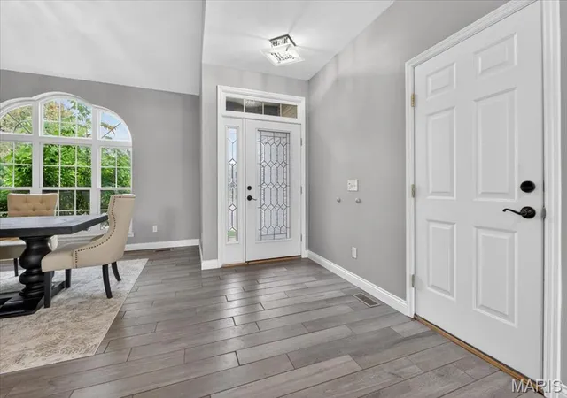 4th image of 522 Sgt Pepper Dr, Saint Peters, MO 63376 | MLS# MIS26035996
