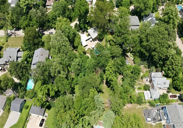 Homes for sale in Webster Groves, MO | 424 Belleview Ave, Webster Groves, MO 63119 | MLS# MIS26036001