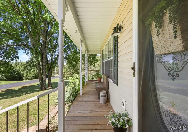 Homes for sale in Festus, MO | 3201 Evergreen Ct, Festus, MO 63028 | MLS# MIS26036053