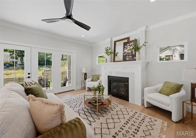 3rd image of 140 W Sarah Ave, Kirkwood, MO 63122 | MLS# MIS26036061