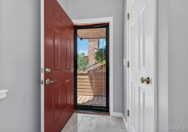 5th image of 222 Hemingway Ln, Weldon Spring, MO 63304