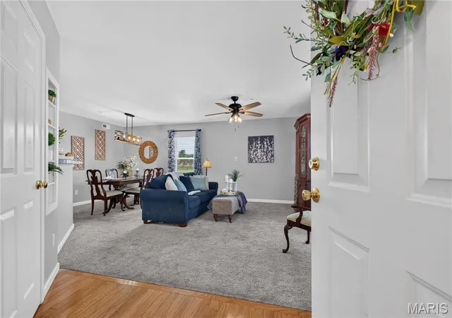 Listing Photo 5 - Condo for sale in building located at 10 Homefield Gdns Dr, O'Fallon, MO 63366 - Unit #17N