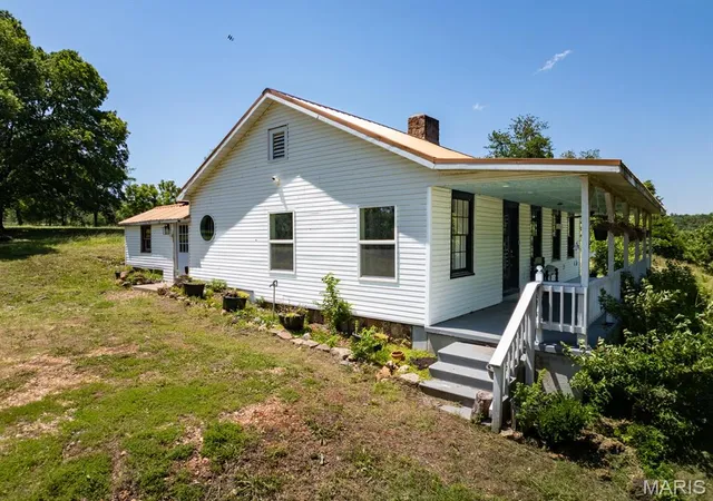 Homes for sale in Davisville, MO | 62 Dillard Mill Rd, Davisville, MO 65456 | MLS# MIS26036129