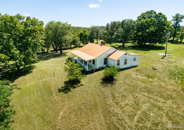 Homes for sale in Davisville, MO | 62 Dillard Mill Rd, Davisville, MO 65456 | MLS# MIS26036129
