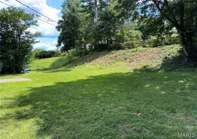 3rd image of 1625 David St, Cape Girardeau, MO 63701 | MLS# MIS26036139