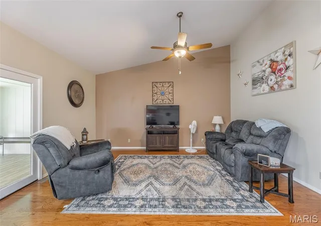 Photo 4 of Condo for sale at 3 Shadowbrook Dr, Poplar Bluff, MO 63901 | MLS# MIS26036158 | Listing updated on 2026-09-25