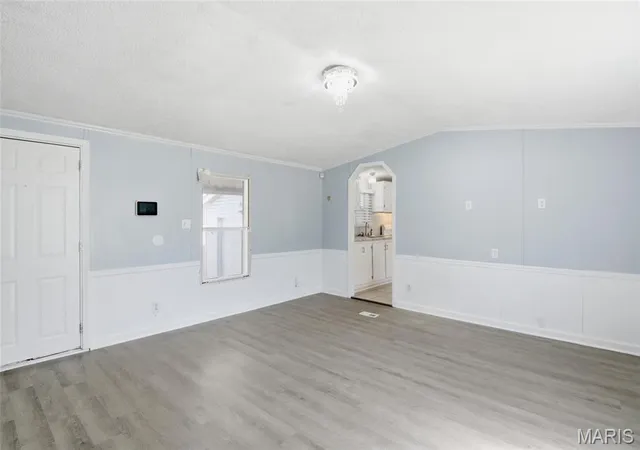 Photo 4 of Single family home for sale at 1805 Creekview Dr, O Fallon, IL 62269 | MLS# MIS26036176 | Listing updated on 2026-08-17