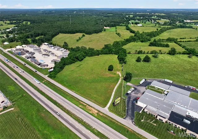 2nd image of 308a Mm Hwy, Lebanon, MO 65536 | MLS# MIS26036216