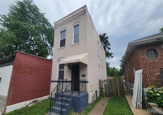 Photo 1 of Single family home for sale at 2202 Osage St, Saint Louis, MO 63118 | MLS# MIS26036233 | Listing updated on 2026-10-15