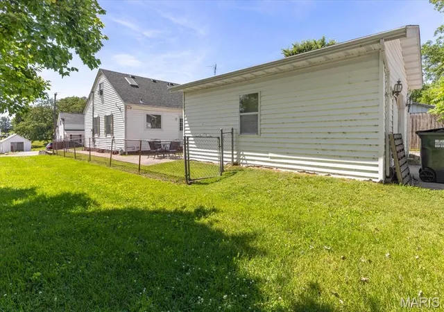 Homes for sale in Ellis Grove, IL | 106 N Main St, Ellis Grove, IL 62241 | MLS# MIS26036260