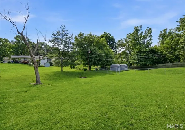 Homes for sale in Manchester, MO | 414 Marie Ln, Manchester, MO 63011 | MLS# MIS26036270