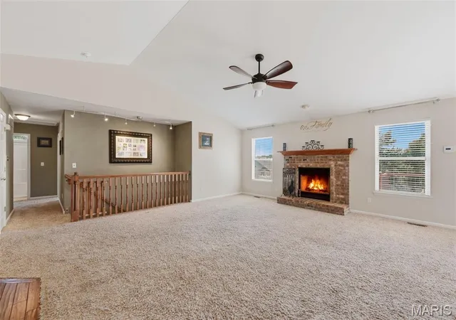 2nd image of 48 Aspen Ridge Ct, Saint Peters, MO 63376 | MLS# MIS26036278