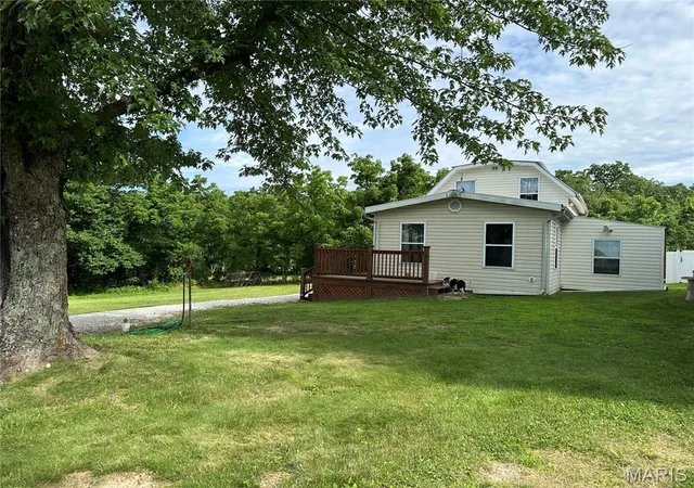Homes for sale in Belle, MO | 23454 Hwy C, Belle, MO 65013 | MLS# MIS26036319