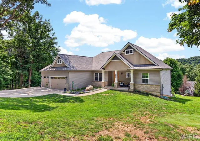 Homes for sale in Augusta, MO | 208 Berg Crossing Dr, Augusta, MO 63332 | MLS# MIS26036323